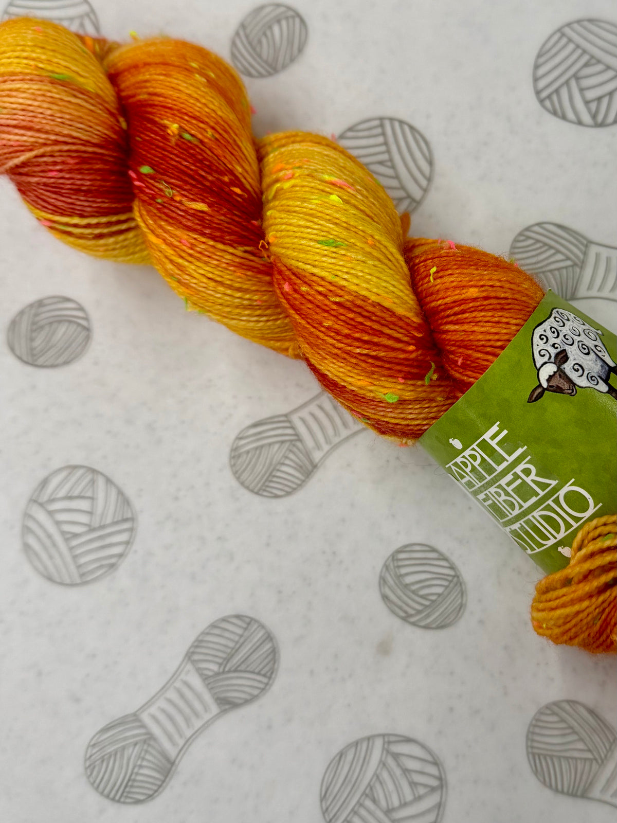 Apple Fiber Studio Confetti – Hand-Dyed Sock Yarn with Donegal Nep