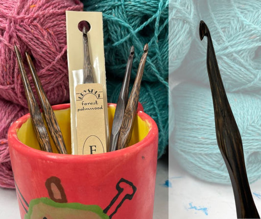 Forest Palmwood Crochet Hooks by Bryspun